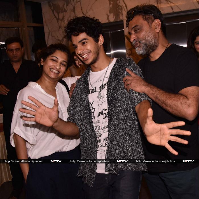 Ishaan Invites Janhvi, Boney Kapoor And Others To Watch His New Film