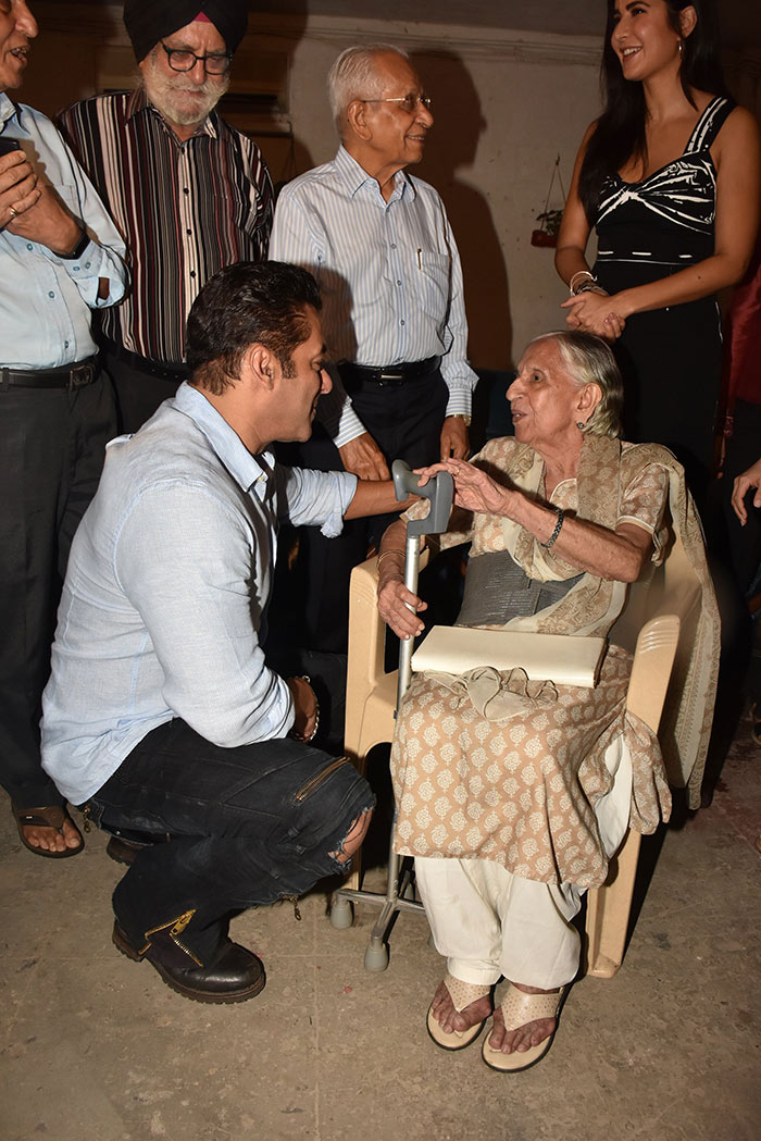 Salman Khan Hosts Bharat Screening For Special Guests