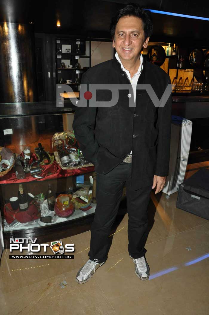 Veteran ad filmmaker Kailash Surendranath poses for the shutterbugs. He is married to former actress Aarti Surendranath.