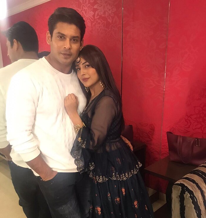 'बिग बॉस 13' में  सिद्धार्थ शुक्ला और शहनाज गिल की दोस्‍ती को आज भी याद किया जाता है. यह फोटो सिद्धार्थ शुक्ला के इंस्‍टाग्राम अकाउंट से ली गई है.