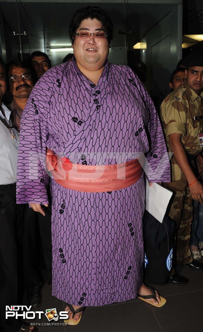 Sumo wrestler in India to enter Bigg Boss 5