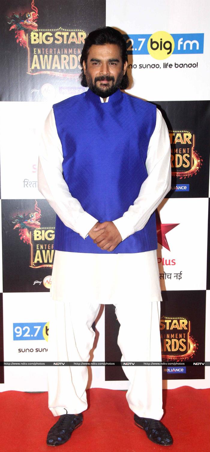 A Starry Awards Night: Big B, Salman, Deepika