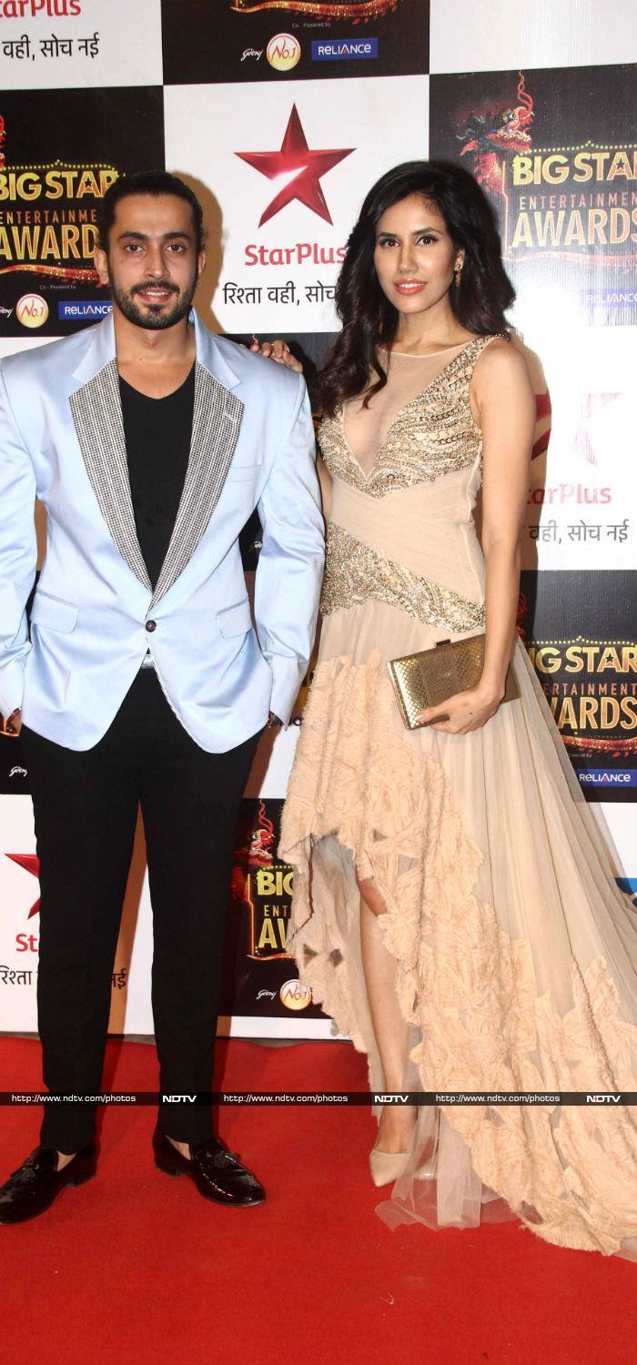 A Starry Awards Night: Big B, Salman, Deepika