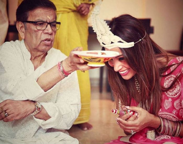Bipasha and Karan Singh Grover\'s Wedding: Starting With the Puja