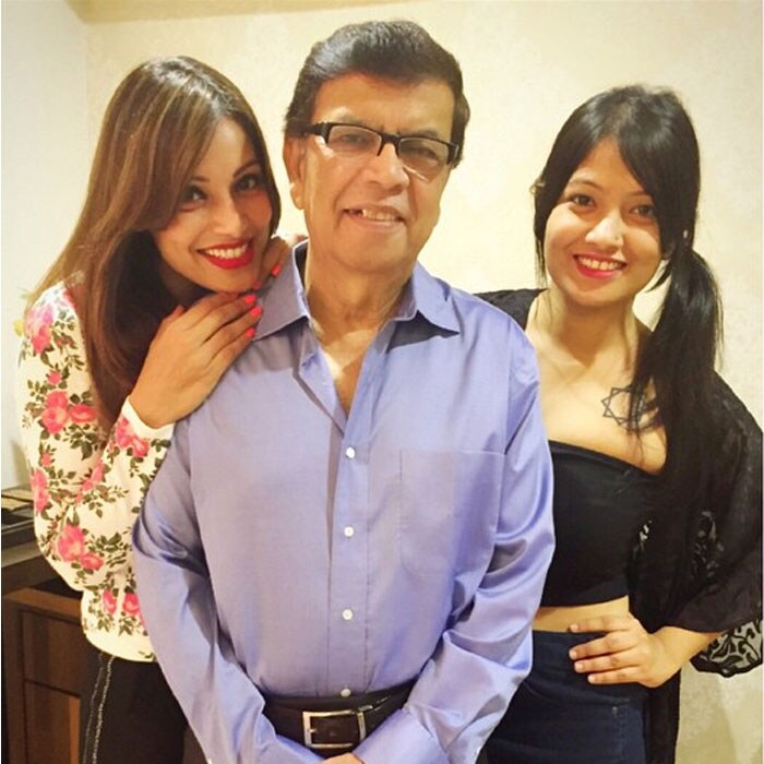 Bipasha & Family, Sonam\'s Fashion-Naama, Sunny\'s Game of Hearts