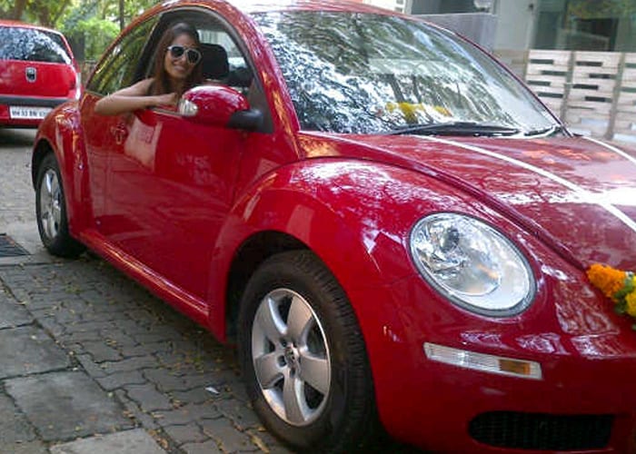 Hot wheels for the happy hippie: Bipasha Basu