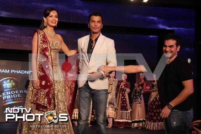 Malaika-Amrita, Dia steal the show