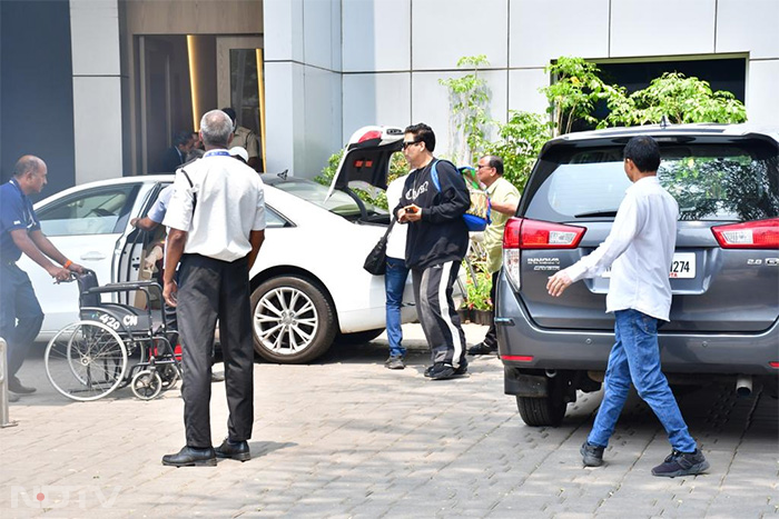 Blockbuster Airport Spotting: Deepika Padukone, Aditi Rao Hydari, Rani Mukerji And Others