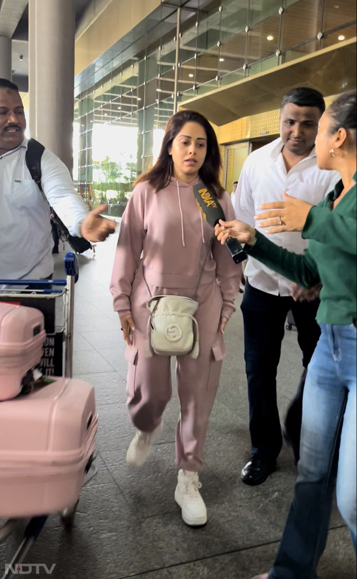 Blockbuster Airport Spotting: Kareena Kapoor, Nushrratt Bharuccha And Kiara Advani