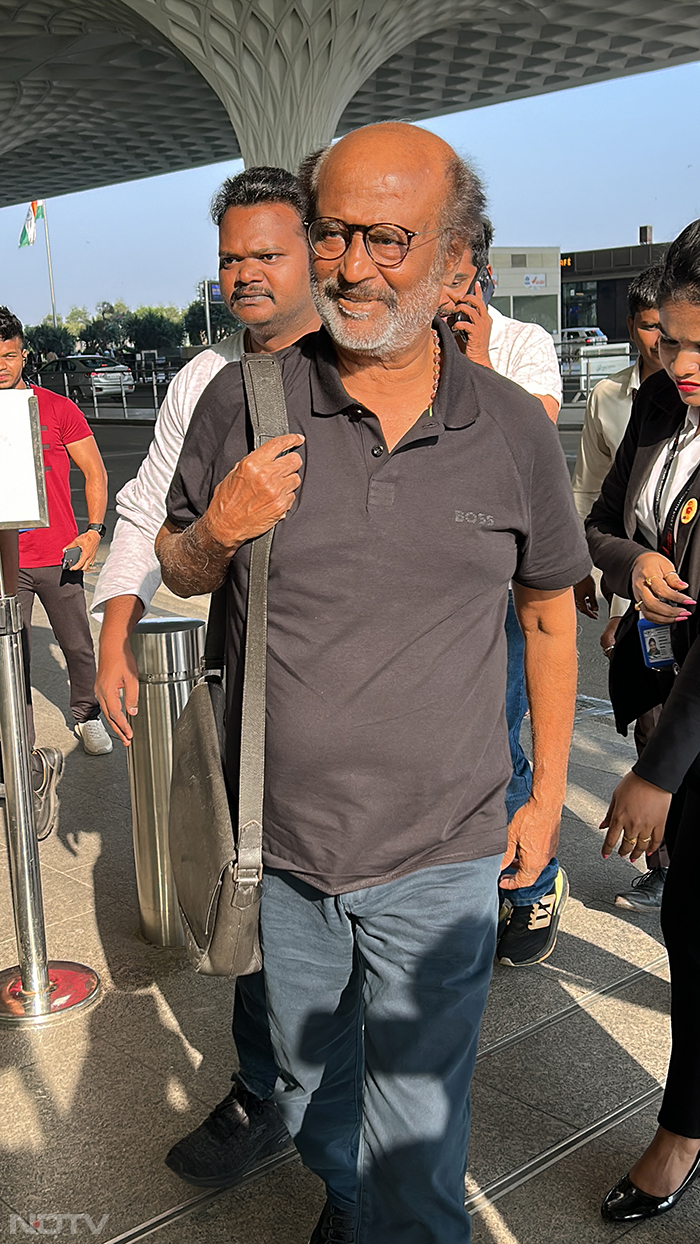 Rajinikanth was all smiles for the camera. (Image Courtesy: Varinder Chawla)