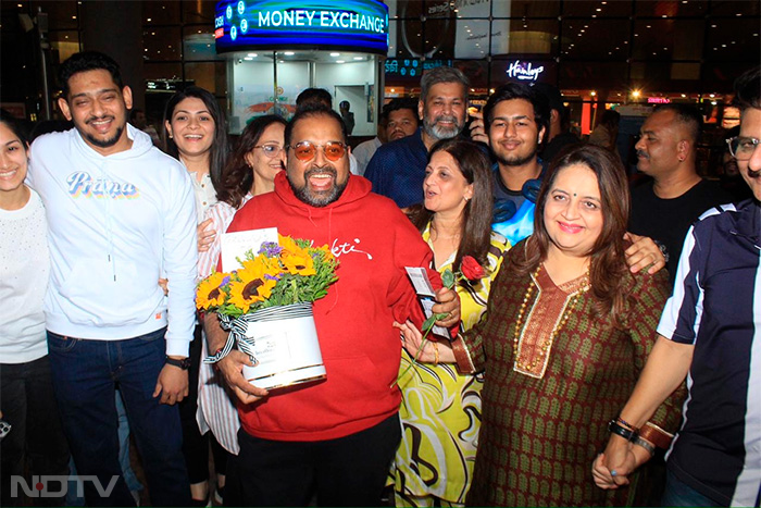 Blockbuster Airport Spotting: Shankar Mahadevan, Preity Zinta And Others