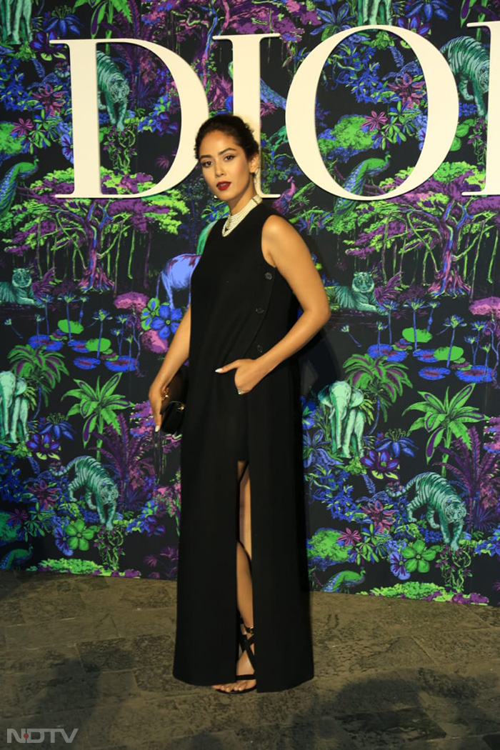 Bollywood For Dior: Rekha, Anushka, Sonam And Others Dressed To Impress