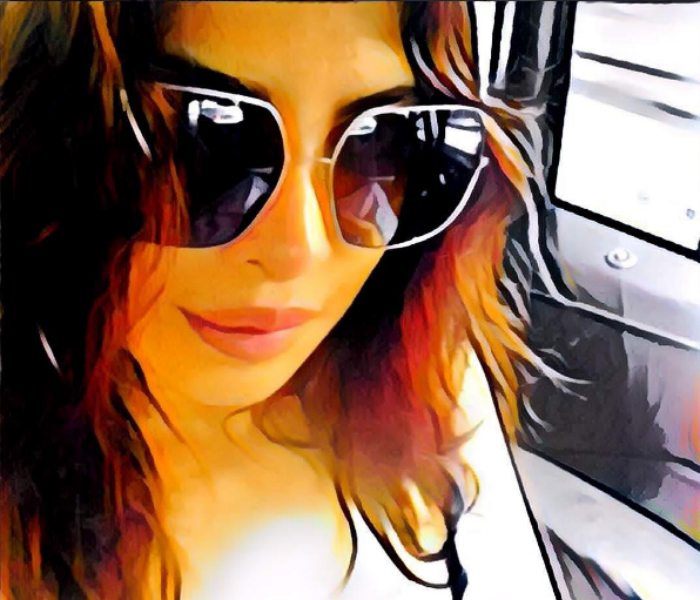 Bollywood Heroines and Their Latest Prisma Obsession