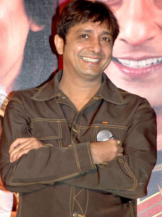 <b>Overjoyed!</b>: Sukhwinder Singh, who has sung the song <I>Jai Ho</i> in <I>Slumdog Millionaire</i> is elated on Rahman's win. The singer said that he will meet Rahman when he comes back to India to congratulate him.