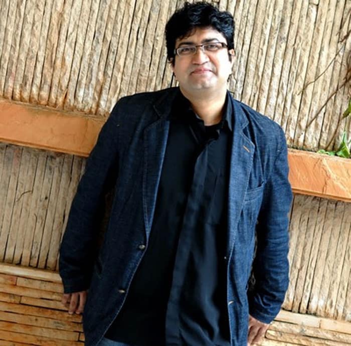 <b>Prasoon Joshi</b>: We often underestimate the intelligence of our audience and readers. Any interest group or faction that seeks to protect or ban should respect the discerning ability of the public. Literary expression cannot be made the victim of a limited agenda.