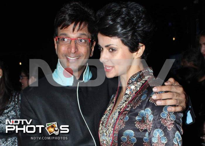 Gul Panag shares a light moment with Javed Jaffrey