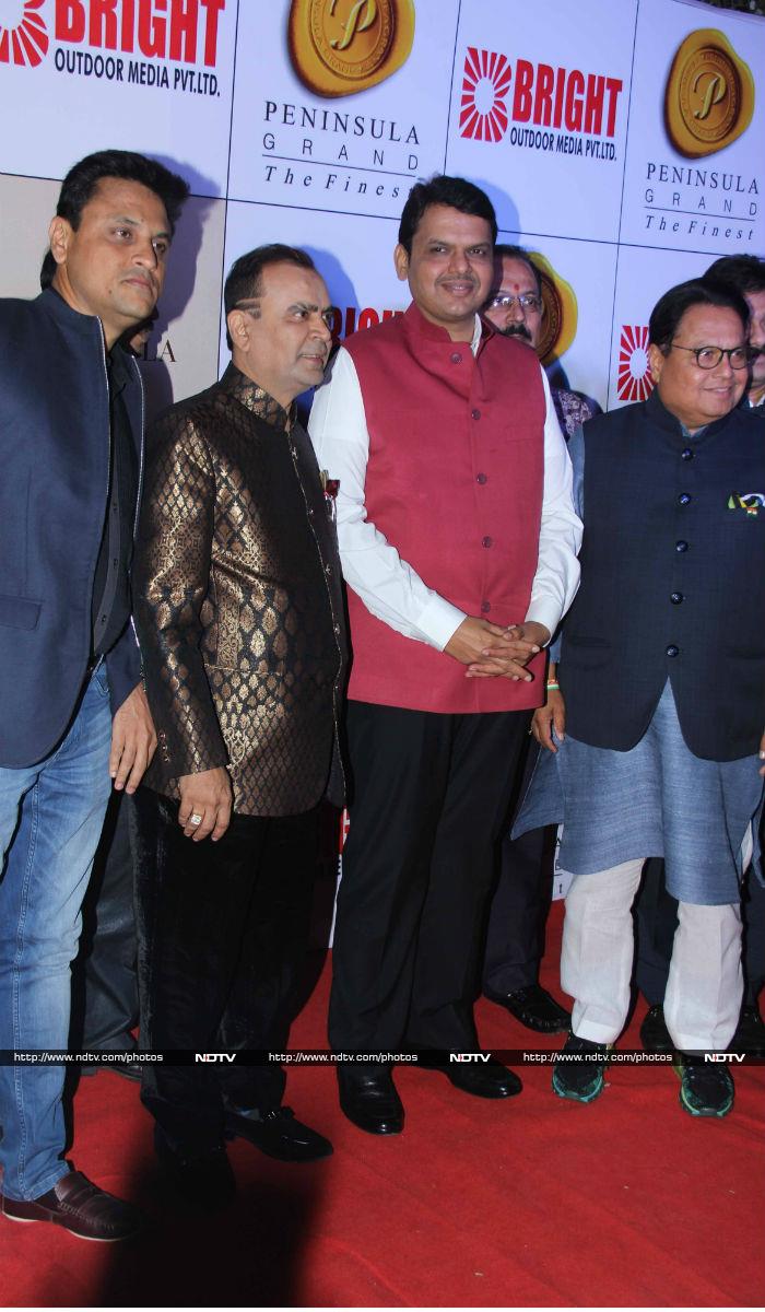 Maharashtra chief minister Devendra Fadnavis was also at the do.