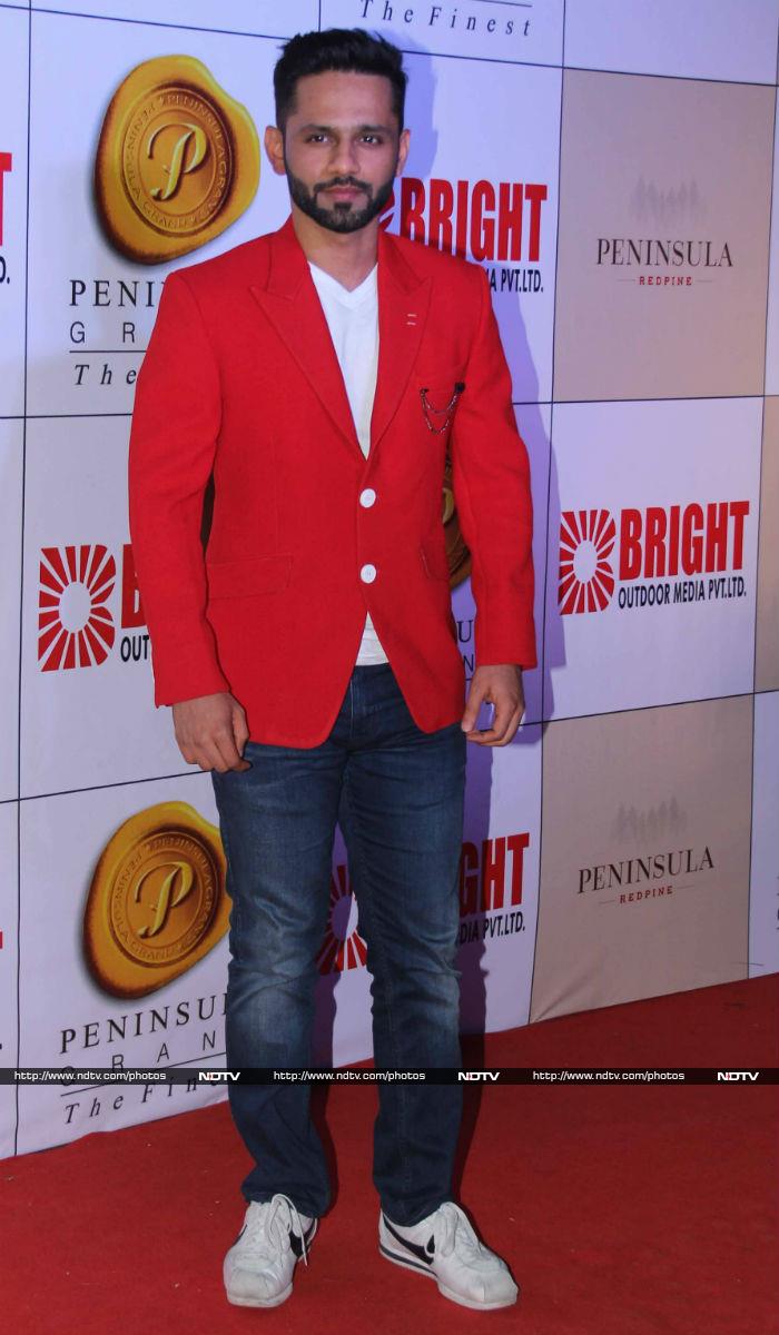 Singer Rahul Vaidya opted for a red blazer.