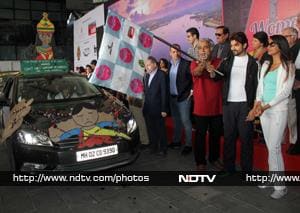 Elsewhere in the city, actor Gurmeet Choudhary and Mugdha Godse flagged a women's rally with business tycoon Vijay Mallya.