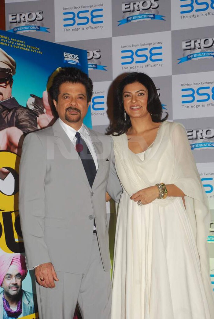 Sushmita, Anil ring the BSE bell with No Problem