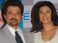 Photo : Sushmita, Anil ring the BSE bell with No Problem