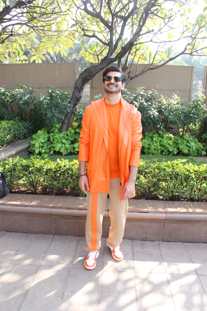 Looop Lapeta's Tahir Bhasin was also seen promoting the film and was dressed in a bright orange outfit