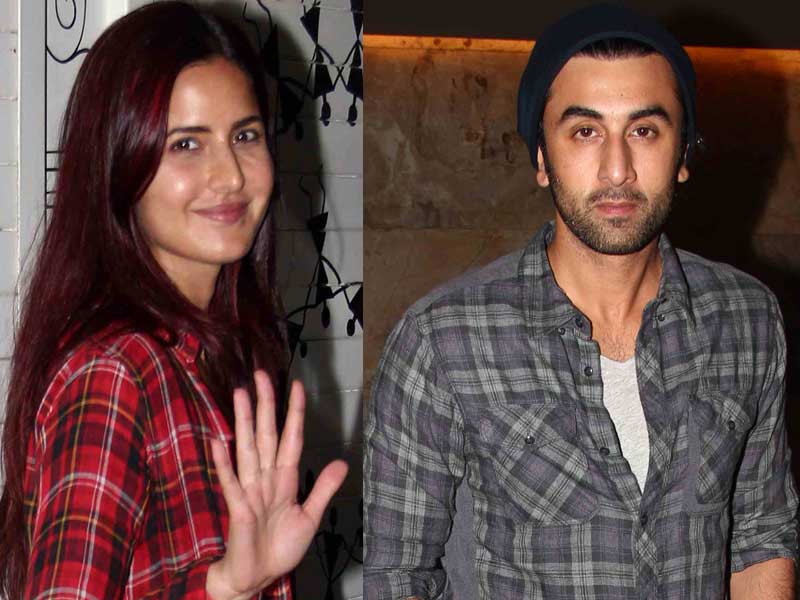Photo : Now That Everyone Knows (Officially), Katrina & Ranbir go on Movie Date