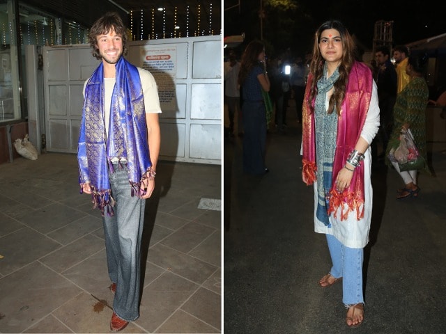 Photo : Cameron Dallas Visits Siddhivinayak Temple. Bonus: Ananya Birla