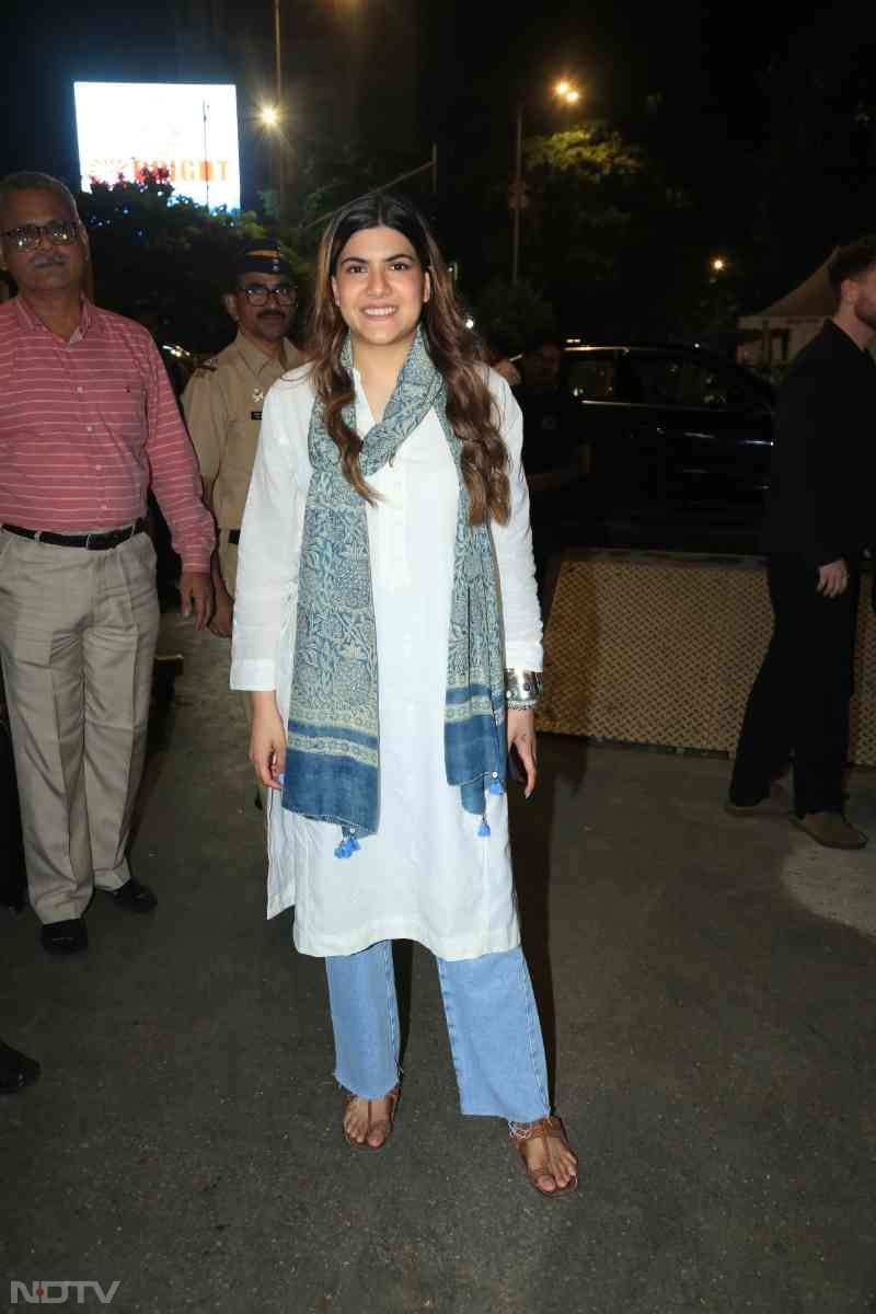 Ananya Birla wore a white kurta paired with denims (Image courtesy: Varinder Chawla)