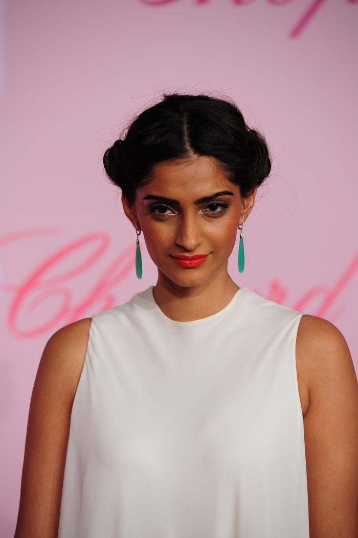 Cannes 2011: Sonam Plays With White Some More