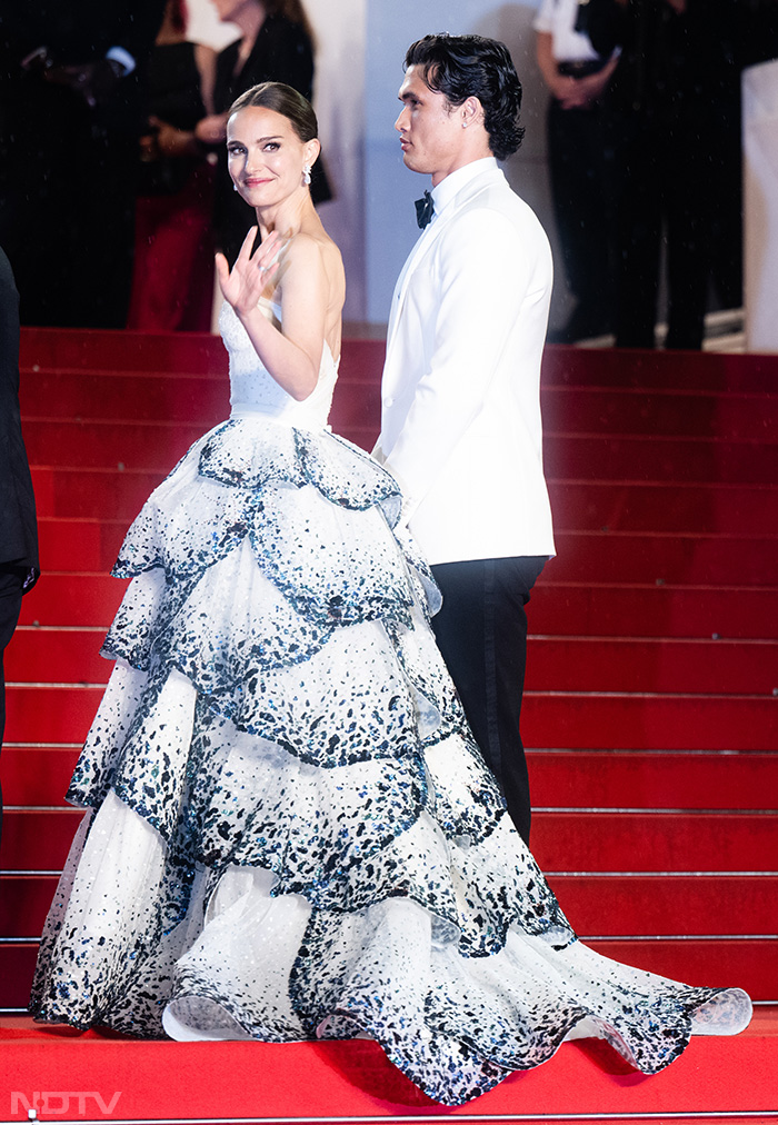 Natalie Portman and Charles Melton attend the <i>May December</i> red carpet during the 76th annual Cannes film festival. (Image Courtesy: Getty Images)