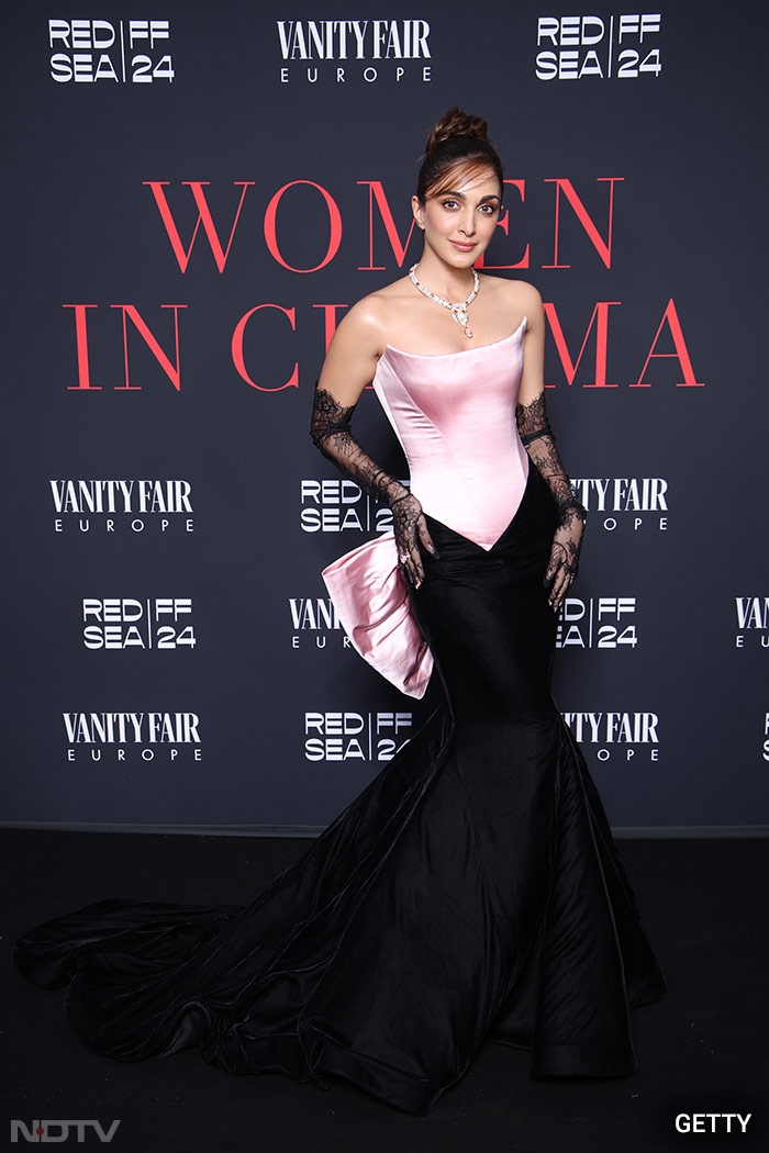 Cannes 2024: Kiara Advani Stuns In An Off-Shoulder Gown At Gala Dinner