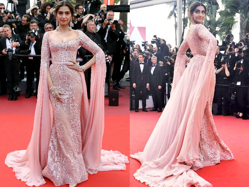 Photo : Cannes Day 5: Sonam Kapoor Makes A Style Statement In Elie Saab