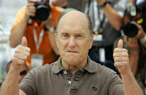 Actor Robert Duval poses during a photo call for the film We Own the Night, at the 60th International film festival in Cannes.