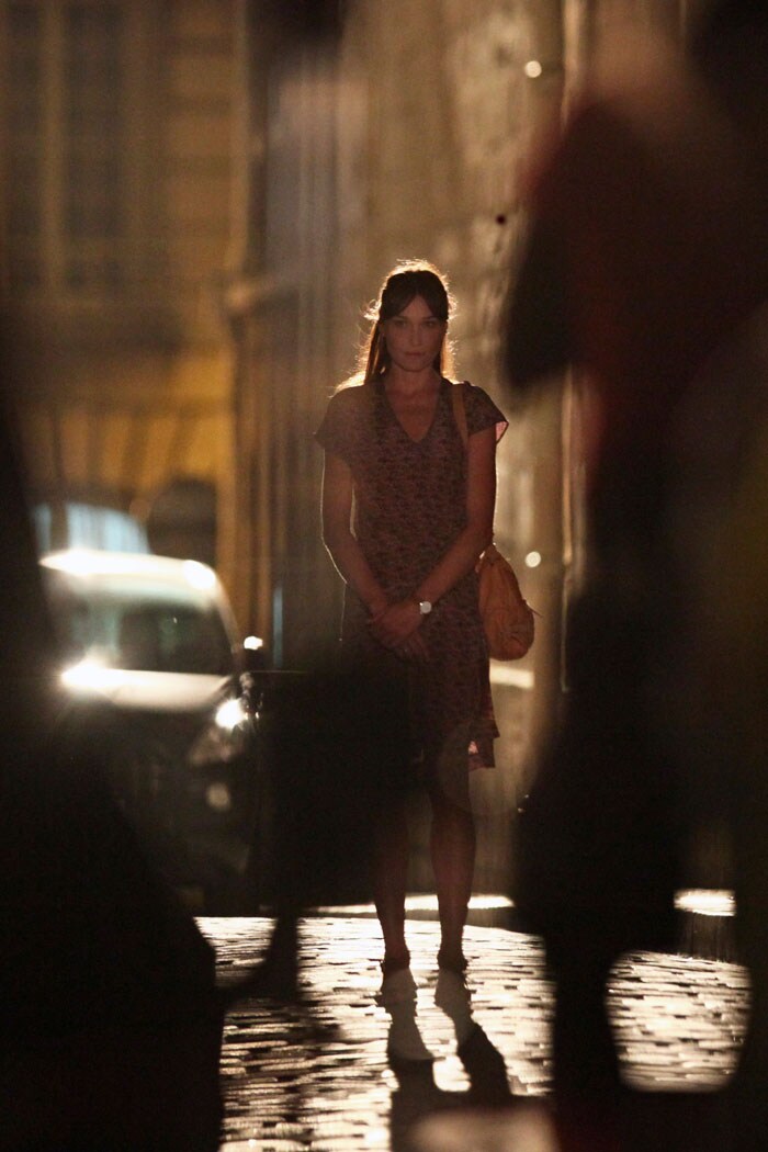 On location: Carla Bruni shoots for Woody Allen film