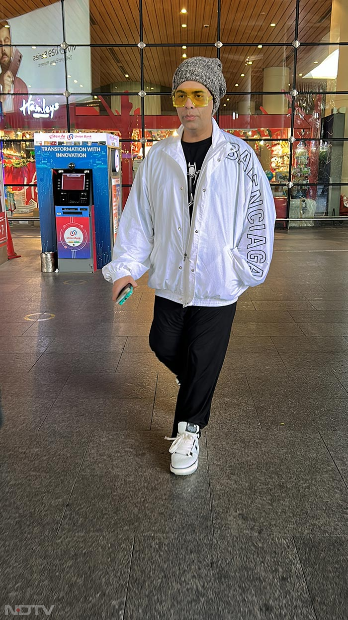 Karan Johar's swag was off the charts. (Image courtesy: Varinder Chawla)