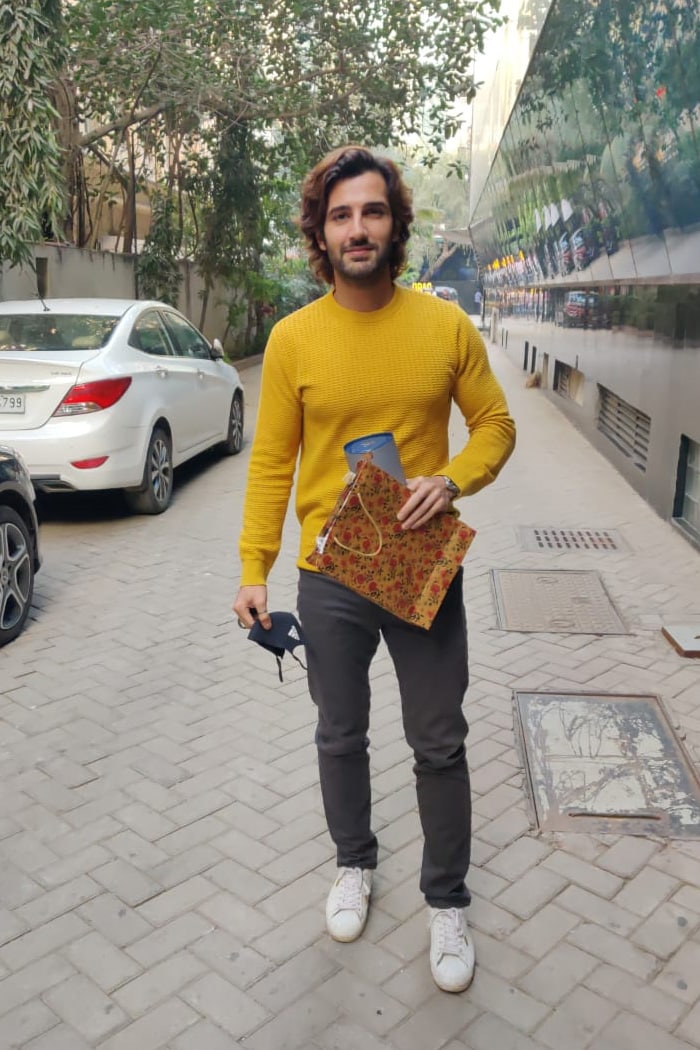 We also got a glimpse of actor Aditya Seal in the city.