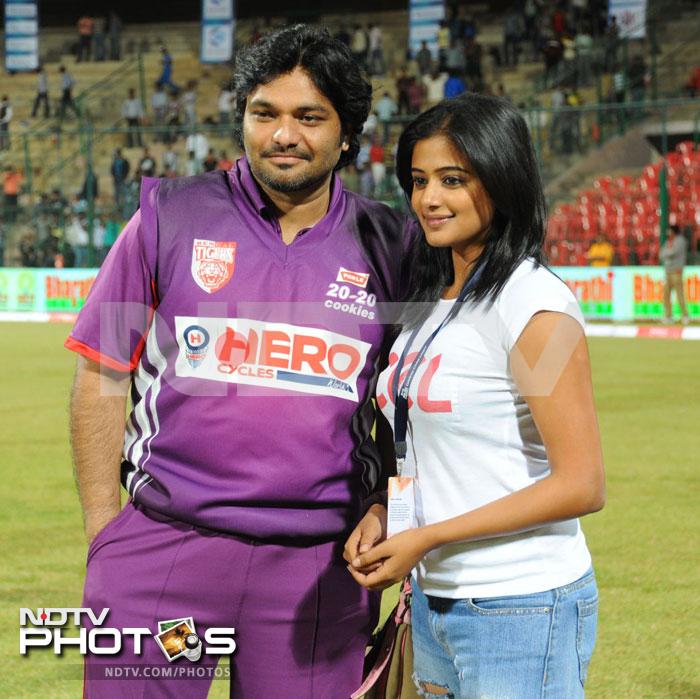 CCL2: Stars steal the show