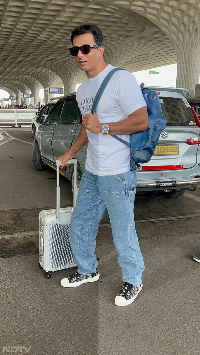 Celeb Airport Spotting, Featuring Sonu Sood And Shubman Gill