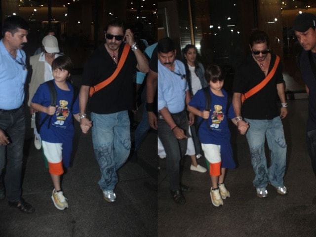 Photo : Celeb Airport Spotting, Featuring Shah Rukh Khan And Family