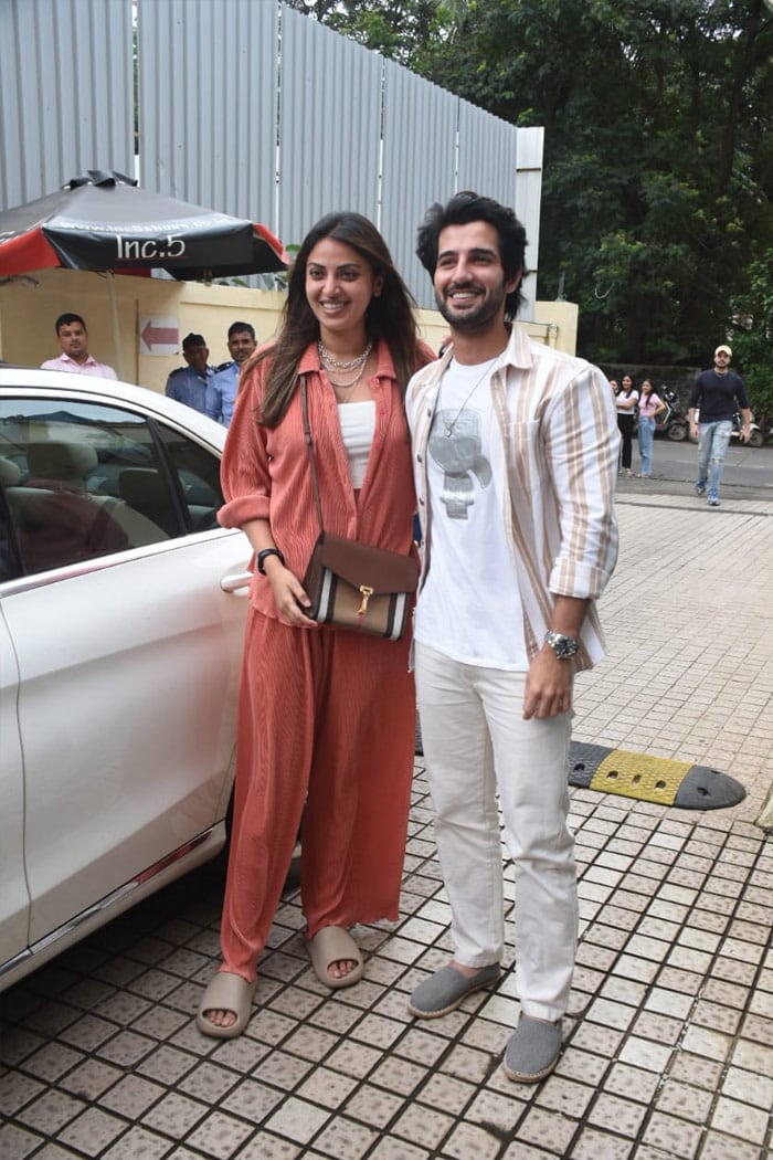 Celeb Spotting: Vicky Kaushal And Ananya Panday In The City
