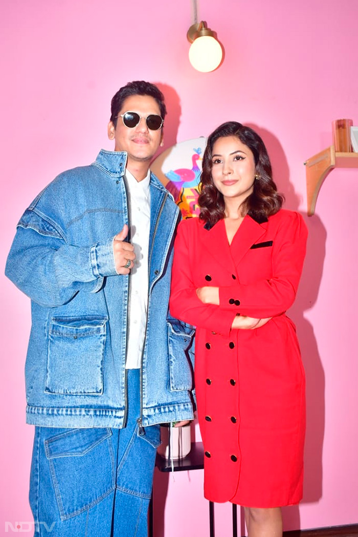 Vijay Varma and Shehnaaz Gill posed together at an event.  (Image Courtesy: Varinder Chawla)