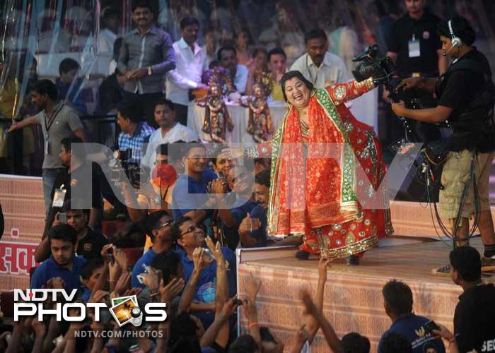 TV actress Dolly Bindra in form.