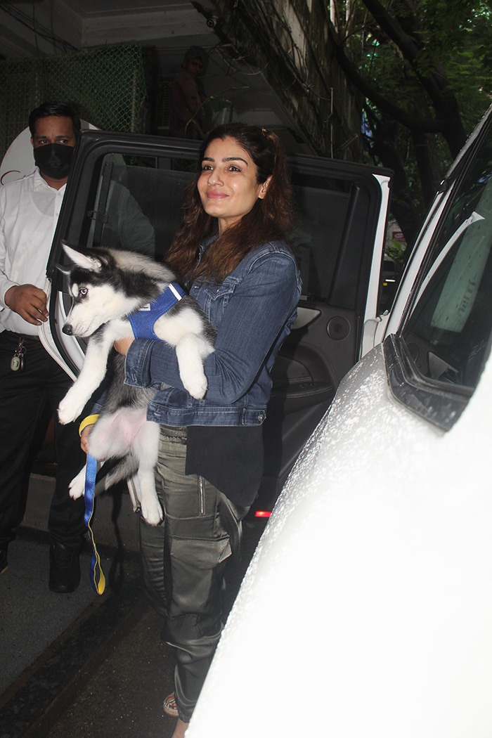 Raveena Tandon posed with her pet dog in Bandra.