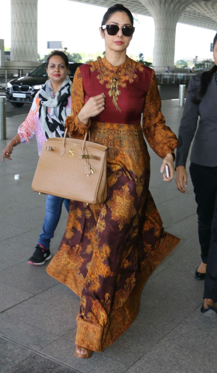 Sridevi Spotted At The Airport In Hawa Hawai Mode