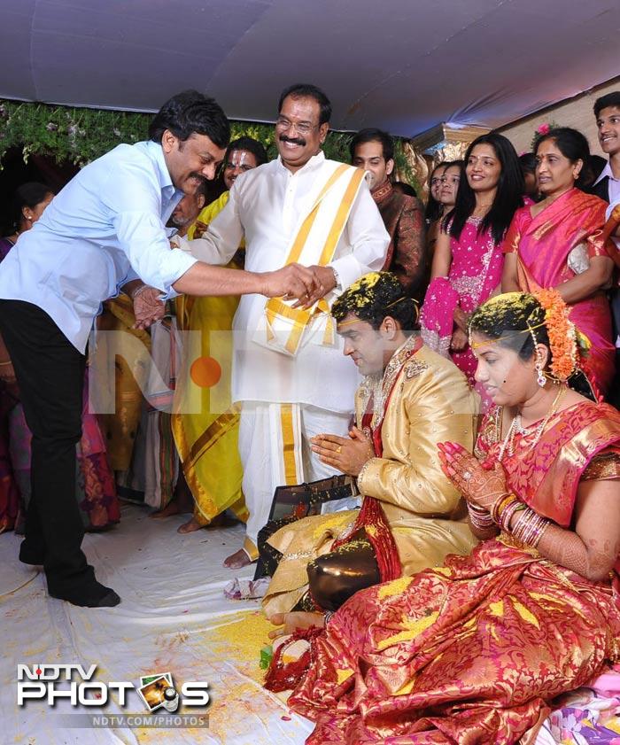 Chiranjeevi at Ahuti Prasad\'s son\'s wedding