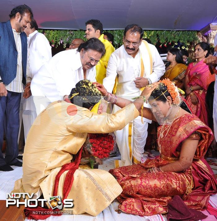 Chiranjeevi at Ahuti Prasad\'s son\'s wedding