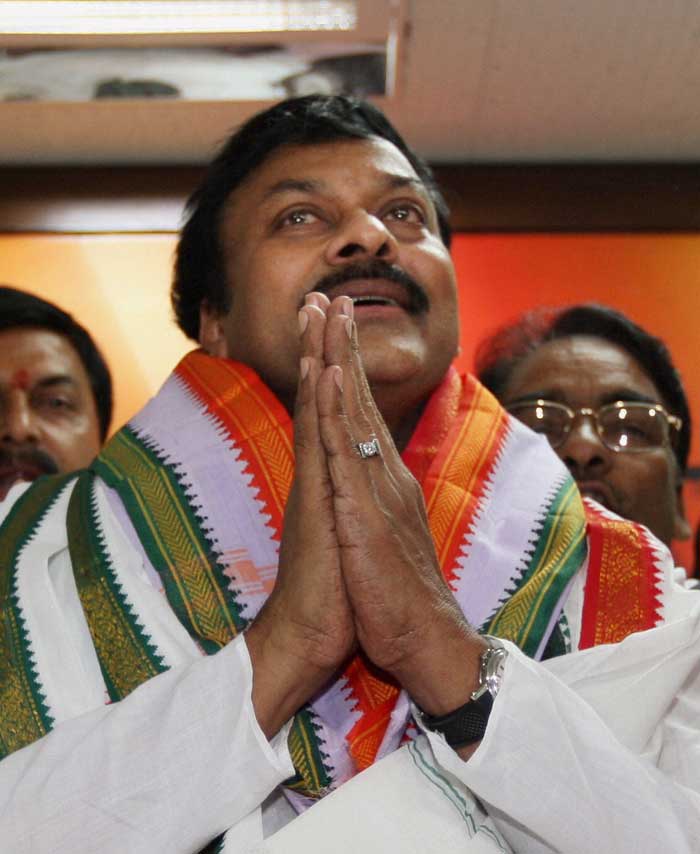 Just two days before his 56th birthday today (August 22), Telugu actor-politician Chiranjeevi  joined the Congress in the presence of AICC general secretary Rahul Gandhi in New Delhi.<br><br/>

AICC General Secretary in charge of Andhra Pradesh and Union Minister for Health and Family Welfare, Ghulam Nabi Azad, was also present at the programme in Delhi.