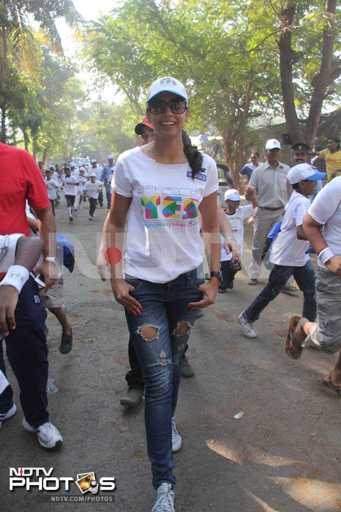 Actress and model Mugdha Godse was recently seen participating in a runathon in Mumbai as an initiative to save power.