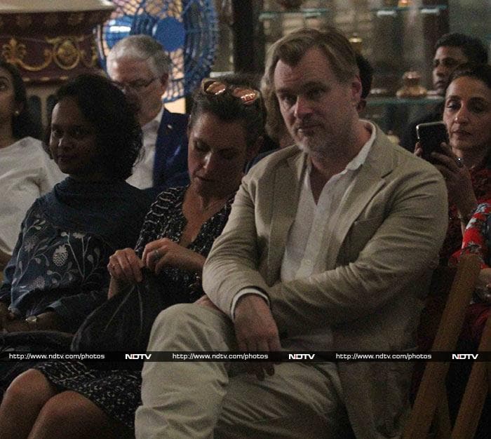 Look Who\'s In Mumbai? Christopher Nolan Is